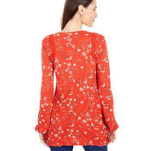 Lucky Brand red floral top blouse lace details viscose soft key hole neck sz XS - Picture 5 of 15